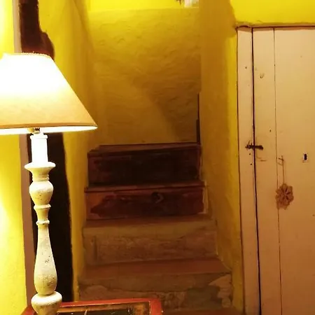 La Casa Amarilla * Olleros de Pisuerga