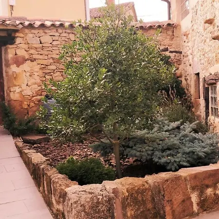 La Casa Amarilla *